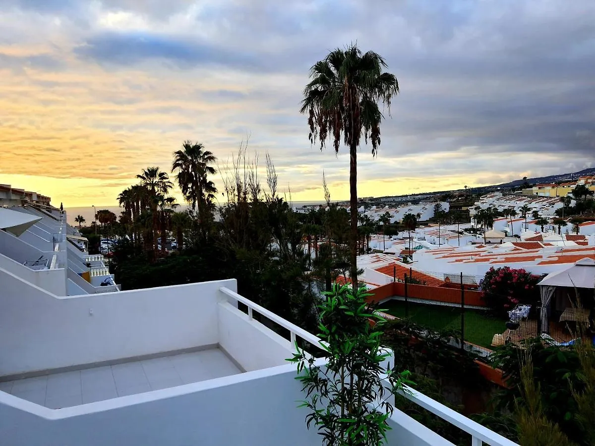Apartment Jacuzzi Suite, Sueno De Pakito Costa Adeje  Spain